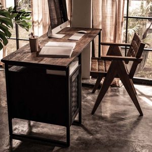 Karma Charcoal 書桌