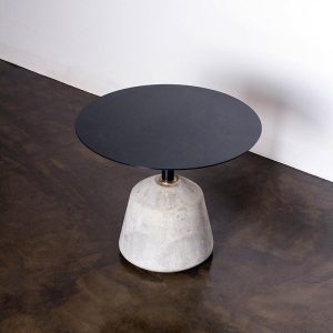 Exeter 水泥座圓桌(黑鋼)