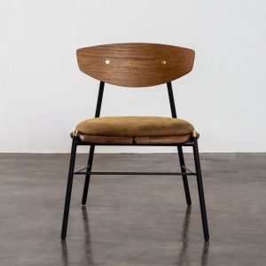 Kink 煙燻橡木皮革餐椅 (棕色)