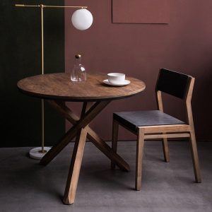 Fendy 三腳圓桌